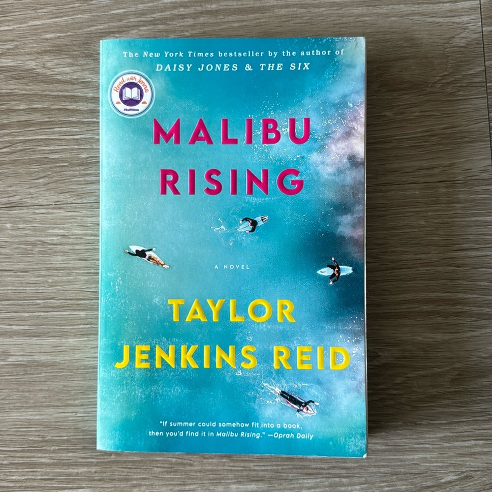 Malibu Rising by Taylor Jenkins Reid